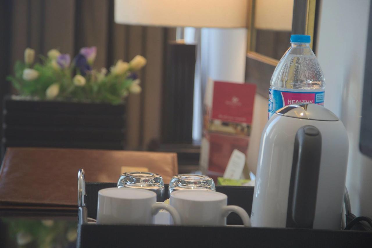 Savoey Hotel 라호르 외부 사진